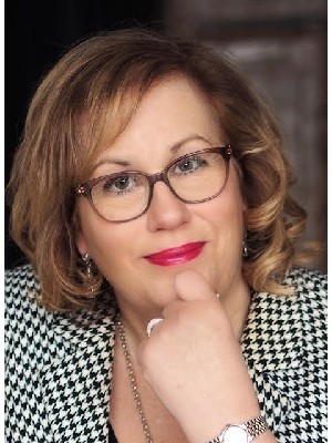 Suzanne Girard